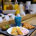 בית הארחה Ibis Budget 4*