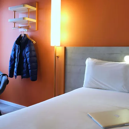 招待所 Ibis Budget 4*